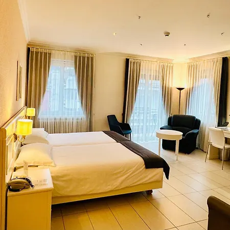 Western Bellevue Au 4* Лугано