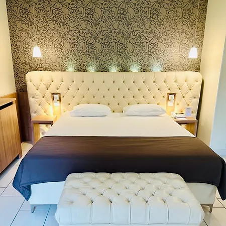 Western Bellevue Au 4*