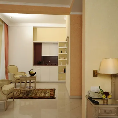 Western Bellevue Au 4* Лугано