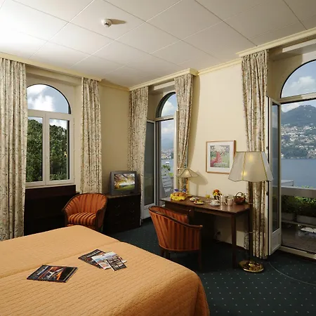 Western Bellevue Au 4*