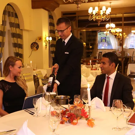 Western Bellevue Au Отель Лугано