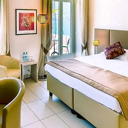 Western Bellevue Au Отель 4*