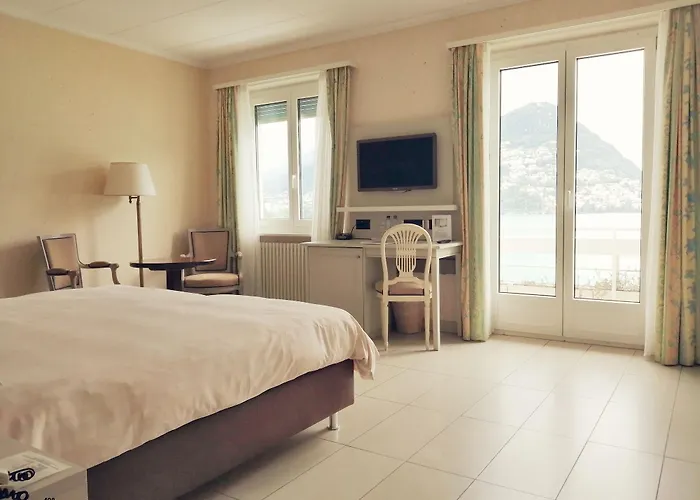 Western Bellevue Au Hotel