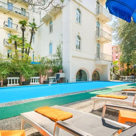 Western Bellevue Au Лугано