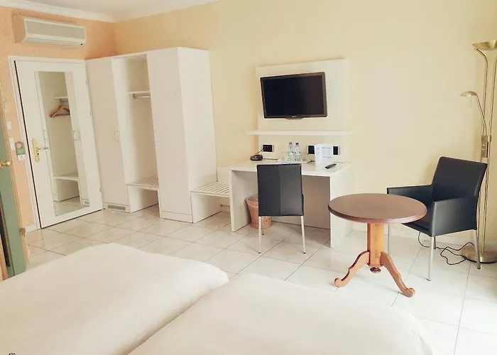 Отель Western Bellevue Au