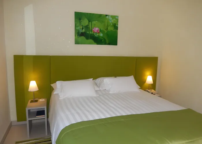 Western Bellevue Au לוגאנו